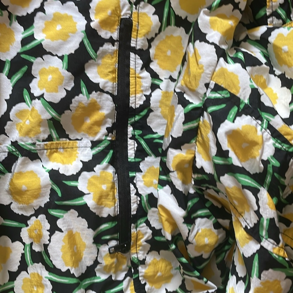 Diane Von Furstenberg Poppy vest - Picture 9 of 9